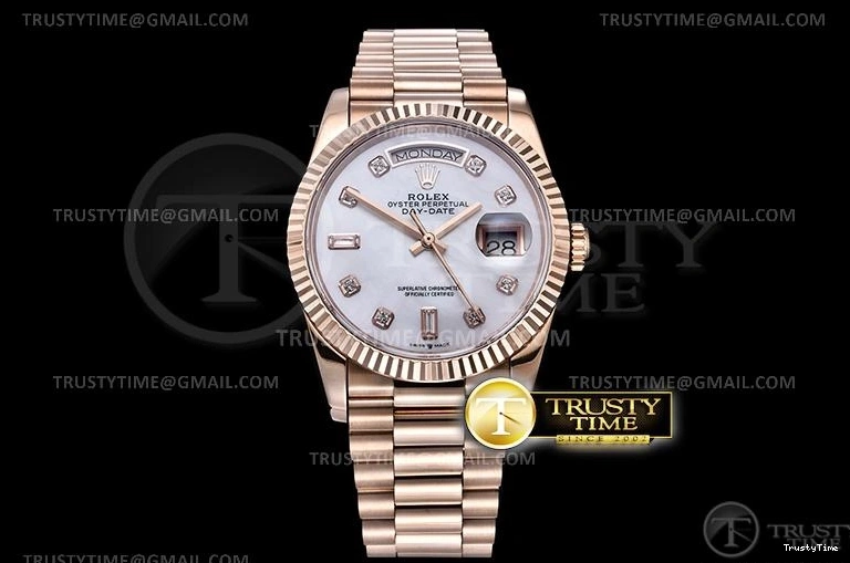 1216 RDD0219G – DayDate 36mm Practical 693